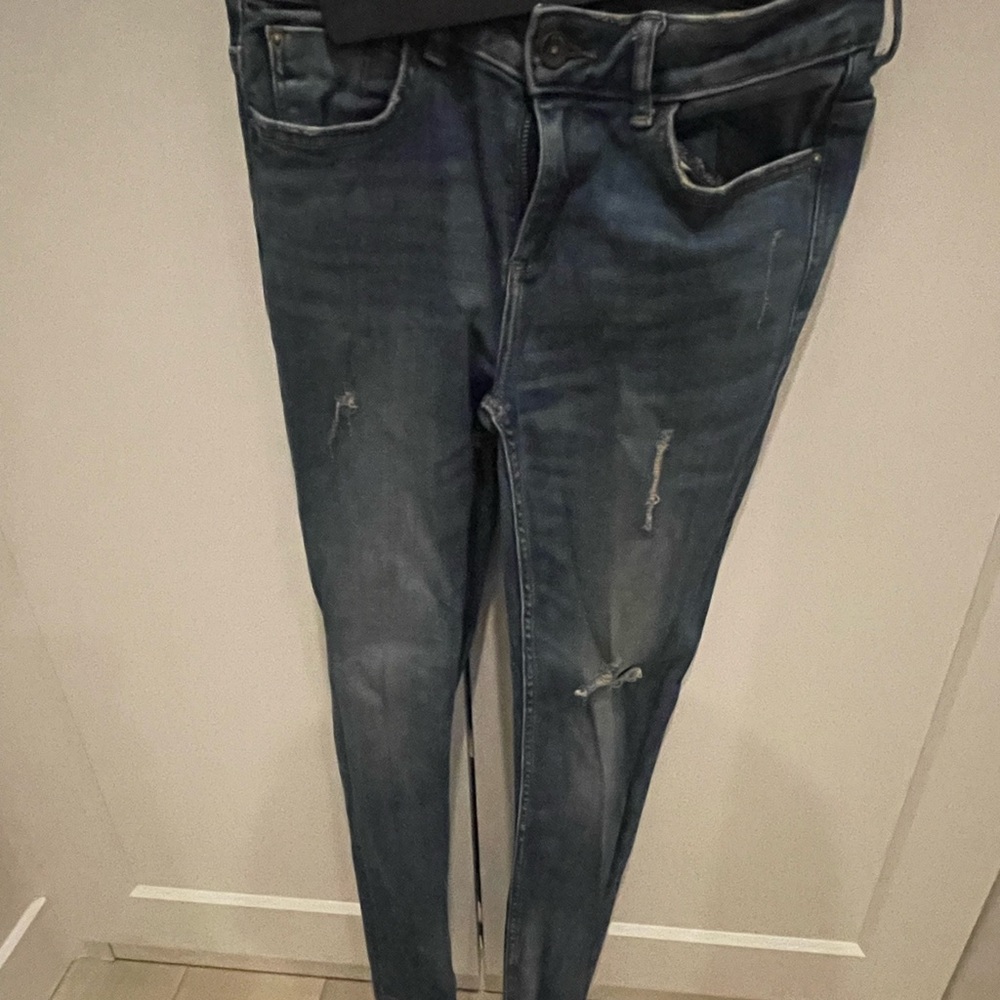 Zara slightly distressed skinny jeans